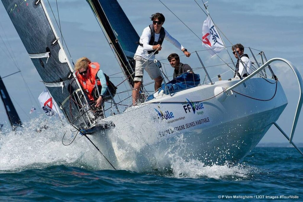 Théo Masse, du pays de Paimpol (Côtes-d’Armor), à la passion de la voile et l’envie de s’impliquer dans les compétitions mondiales. ©OUEST-FRANCE